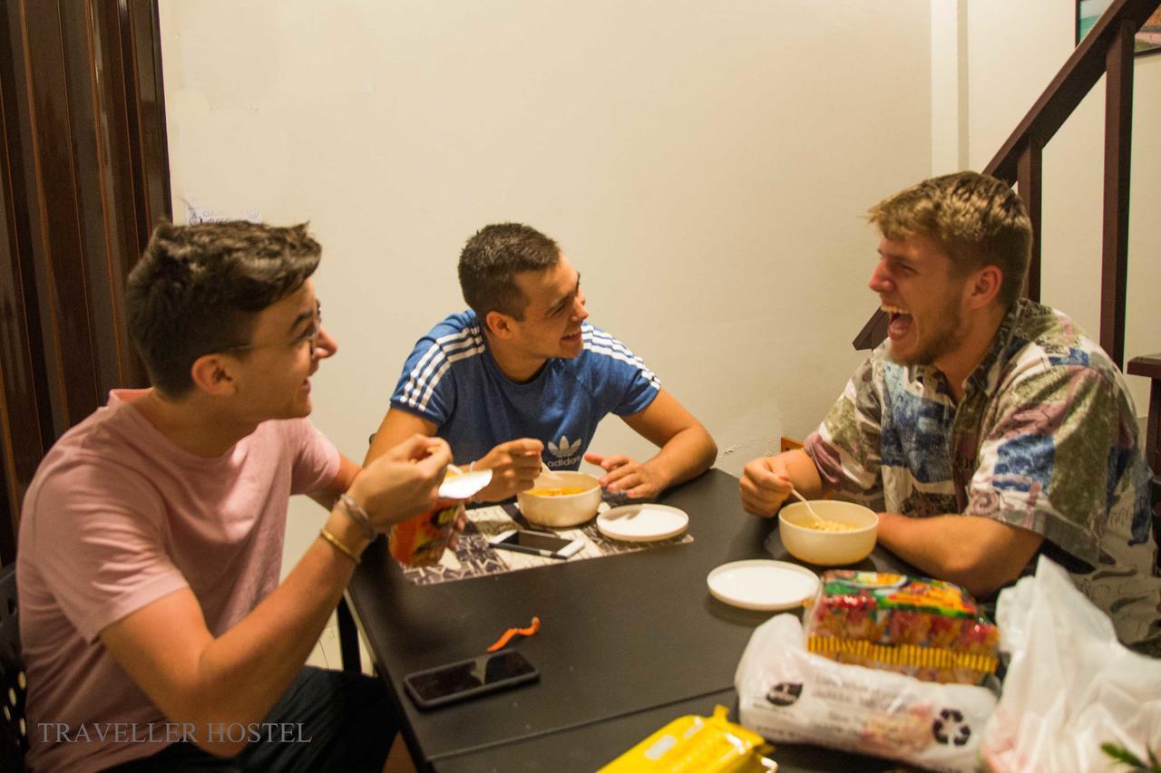 Traveller Hostel Chanthaburi (Adults Only) Екстериор снимка